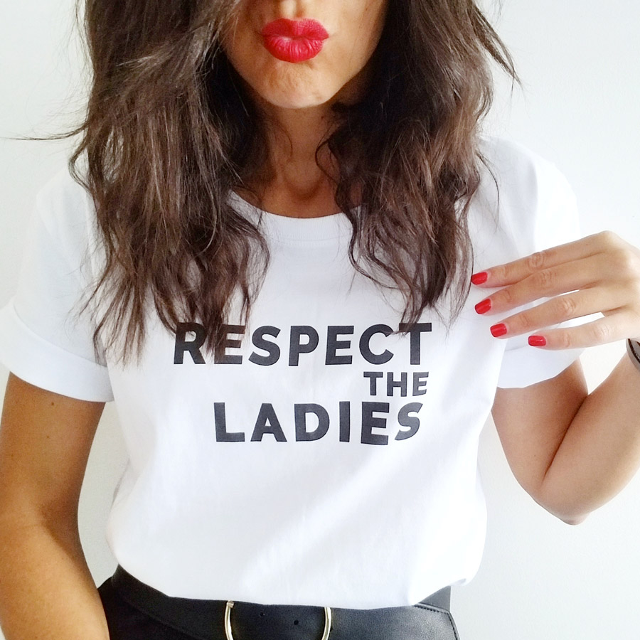 Anna_you _and_me porte le tee-shirt Respect the ladies