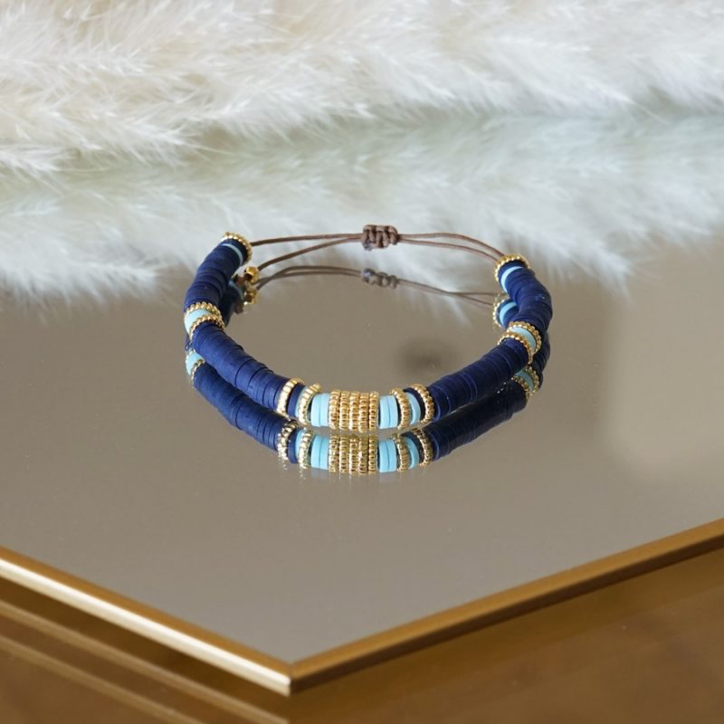 Bracelet tendance à l'esprit bohème choc en perles heishi bleu nuit et turquoise