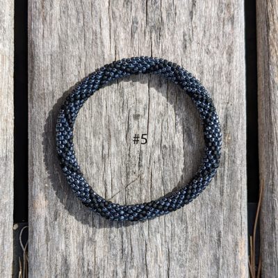 Bracelet népalais pour homme de la marque Maia et Zoé