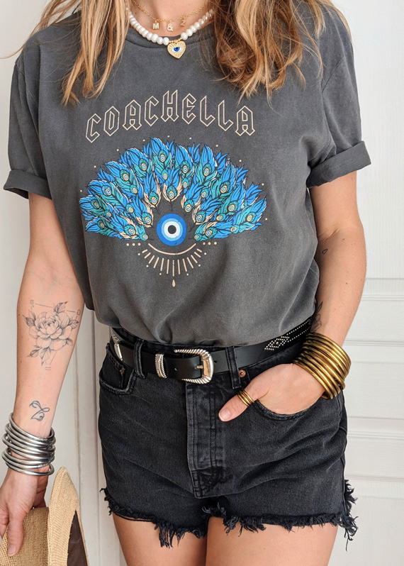 T-shirt festival Coachella, création Maia et Zoé, style festival musique femme pour un look Coachella