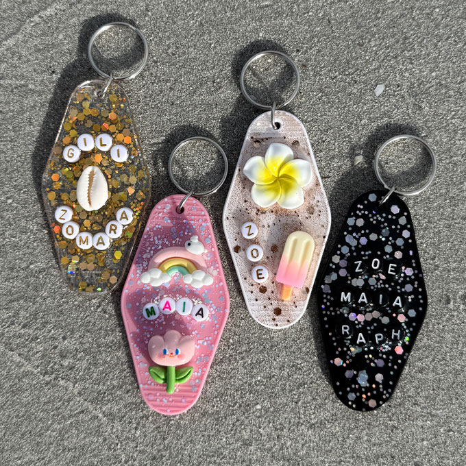 Porte-clés grigri noir (à personnaliser) – Image 3