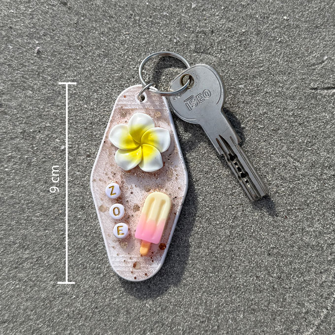 Porte-clés grigri noir (à personnaliser) – Image 4